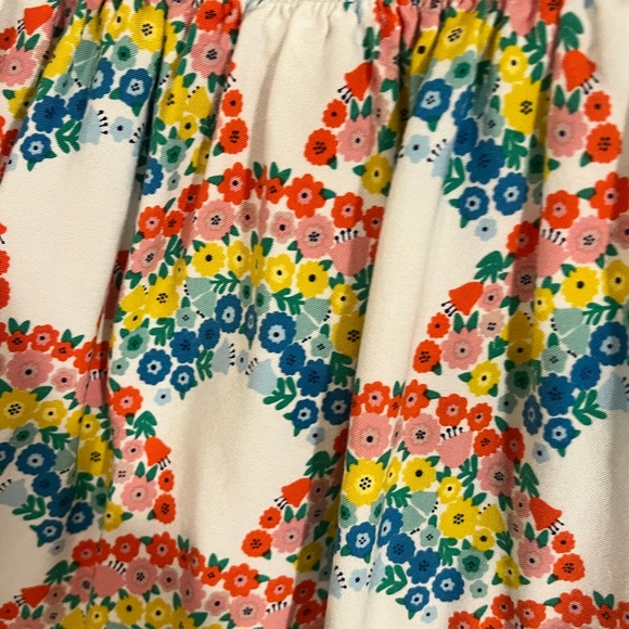 Boden Girls Tie Shoulder Smocked Top 7-8Y Floral Rainbows - Picture 3 of 5